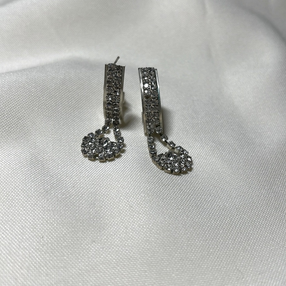 Vintage crystal silver sterling earrings very good for dinner parties #244